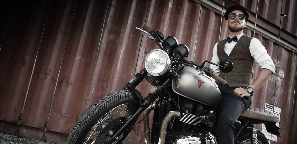 SEVENFRIDAY X DGR